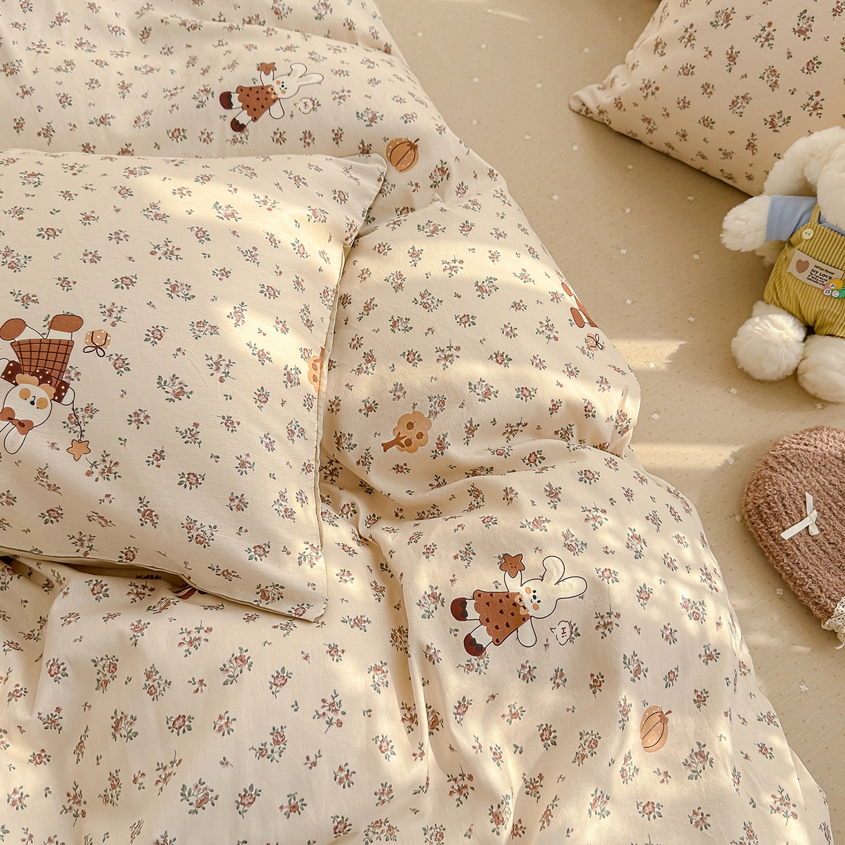 91家纺网 家纺一手货源 找家纺 铺尚美家纺 2026新款12868新疆全棉纯棉单品被套系列（提供质检报告） 花园兔