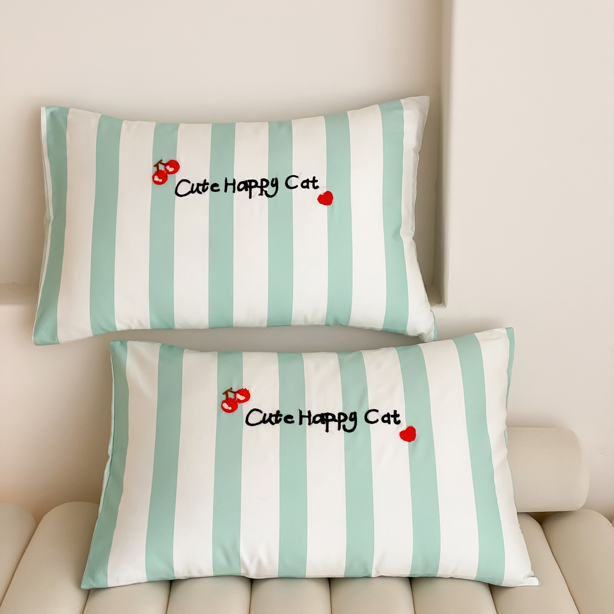 91家纺网 家纺一手货源 找家纺 如一 2026新款50S数码全棉长绒棉纯棉毛巾绣四件套 沙发猫