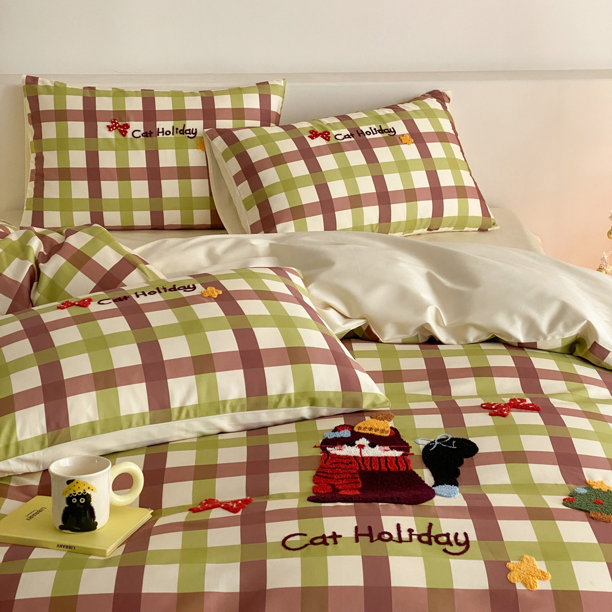 91家纺网 家纺一手货源 找家纺 如一 2026新款50S数码全棉长绒棉纯棉毛巾绣四件套 假日猫