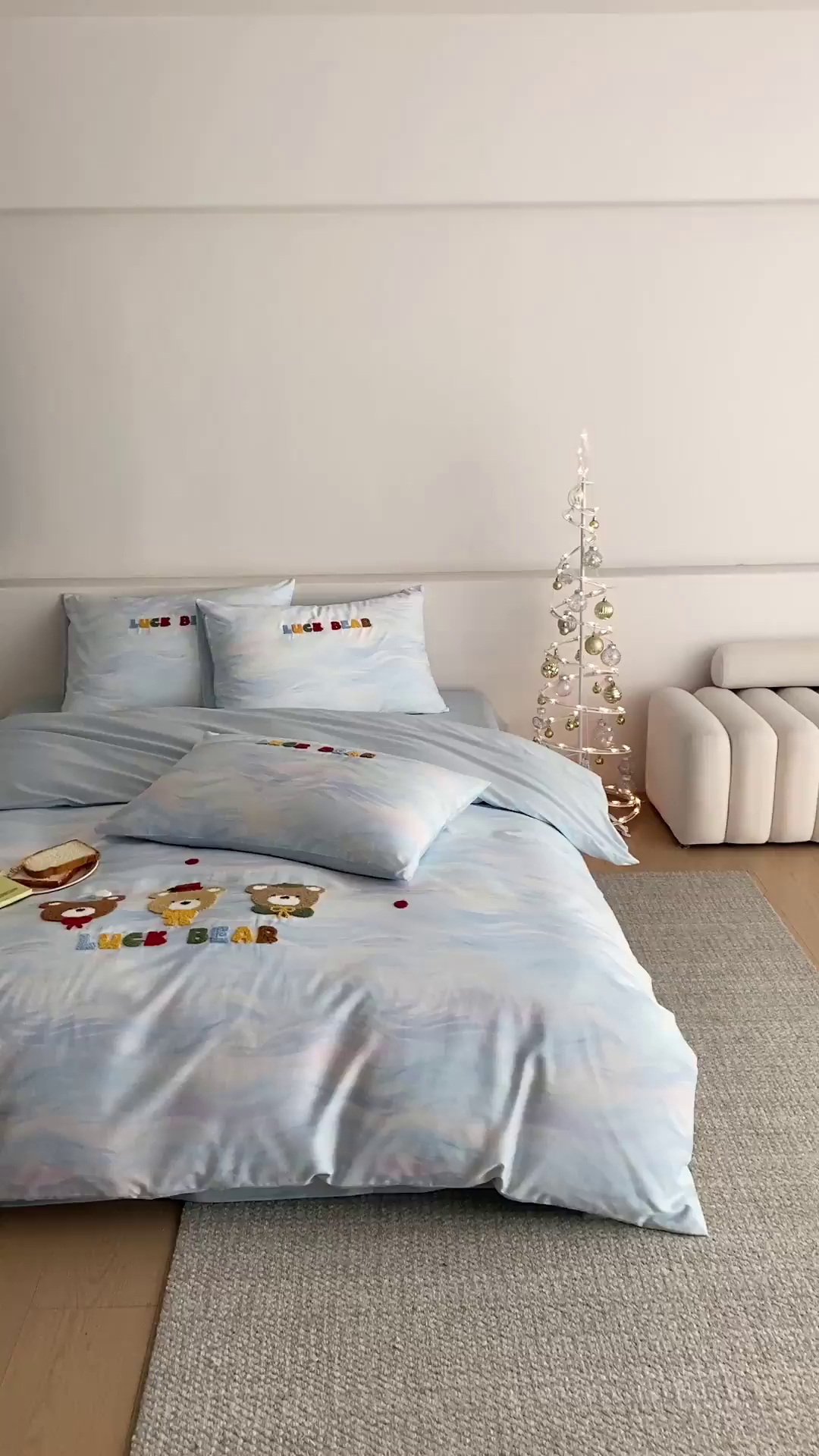 91家纺网 家纺一手货源 找家纺 如一 2026新款50S数码全棉长绒棉纯棉毛巾绣四件套 幸运熊