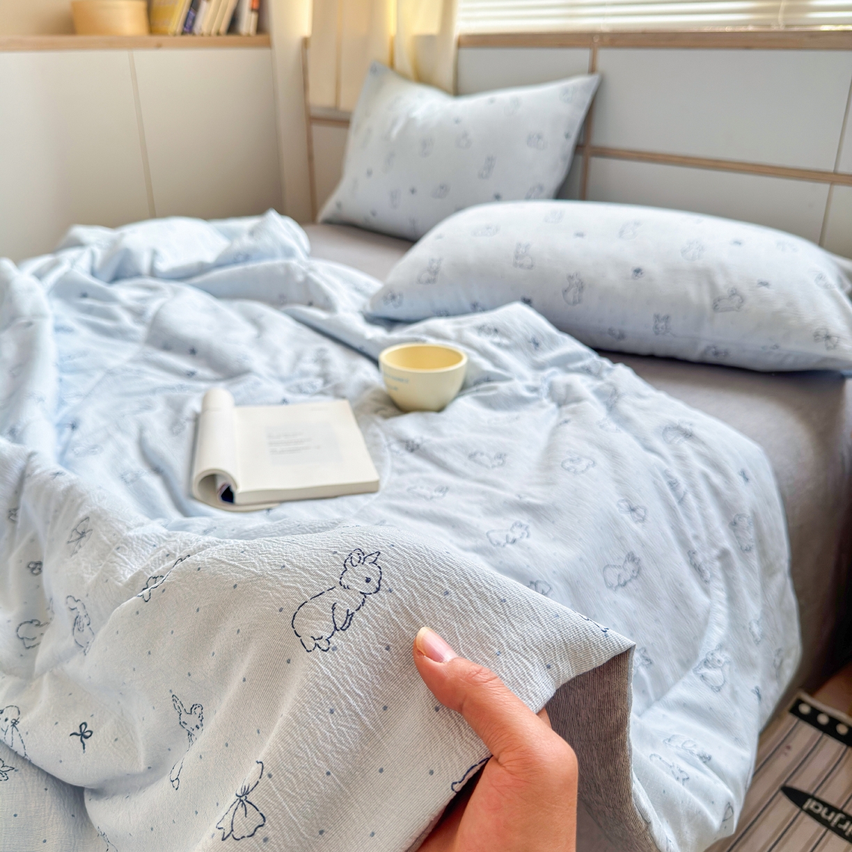 91家纺网 家纺一手货源 找家纺 老帅的工厂店 2026新款A类大豆色织提花夏被 奶蓝兔