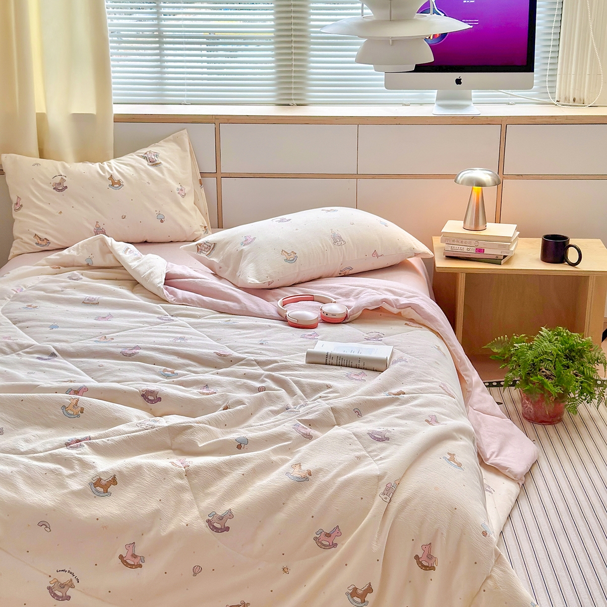 91家纺网 家纺一手货源 找家纺 老帅的工厂店 2026新款A类大豆色织提花夏被 软白木马