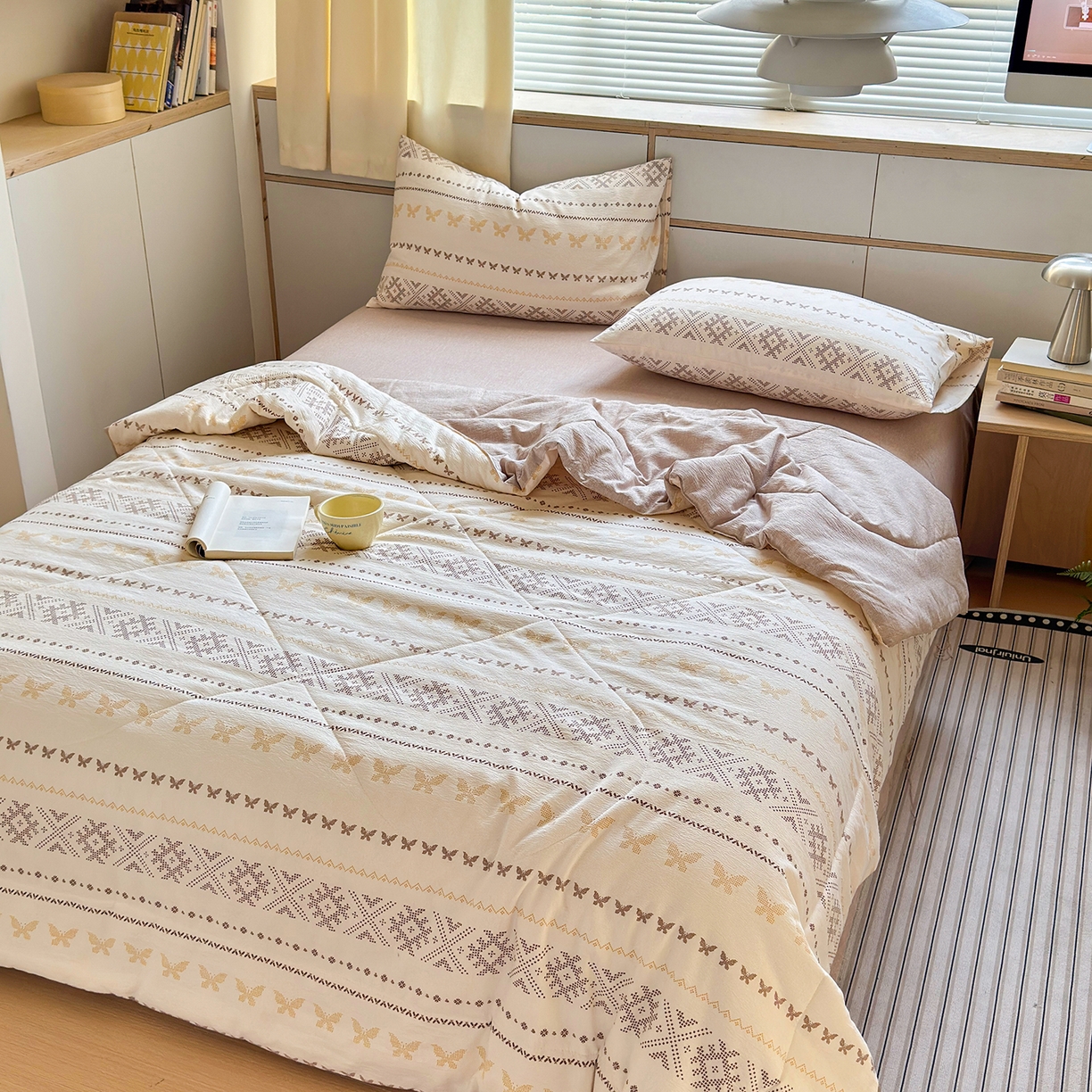 91家纺网 家纺一手货源 找家纺 老帅的工厂店 2026新款A类大豆色织提花夏被 简碟