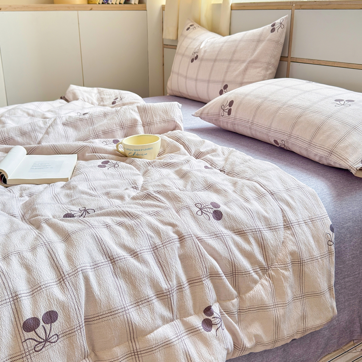 91家纺网 家纺一手货源 找家纺 老帅的工厂店 2026新款A类大豆色织提花夏被 雾格樱