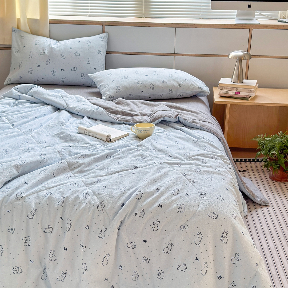 91家纺网 家纺一手货源 找家纺 老帅的工厂店 2026新款A类大豆色织提花夏被 奶蓝兔