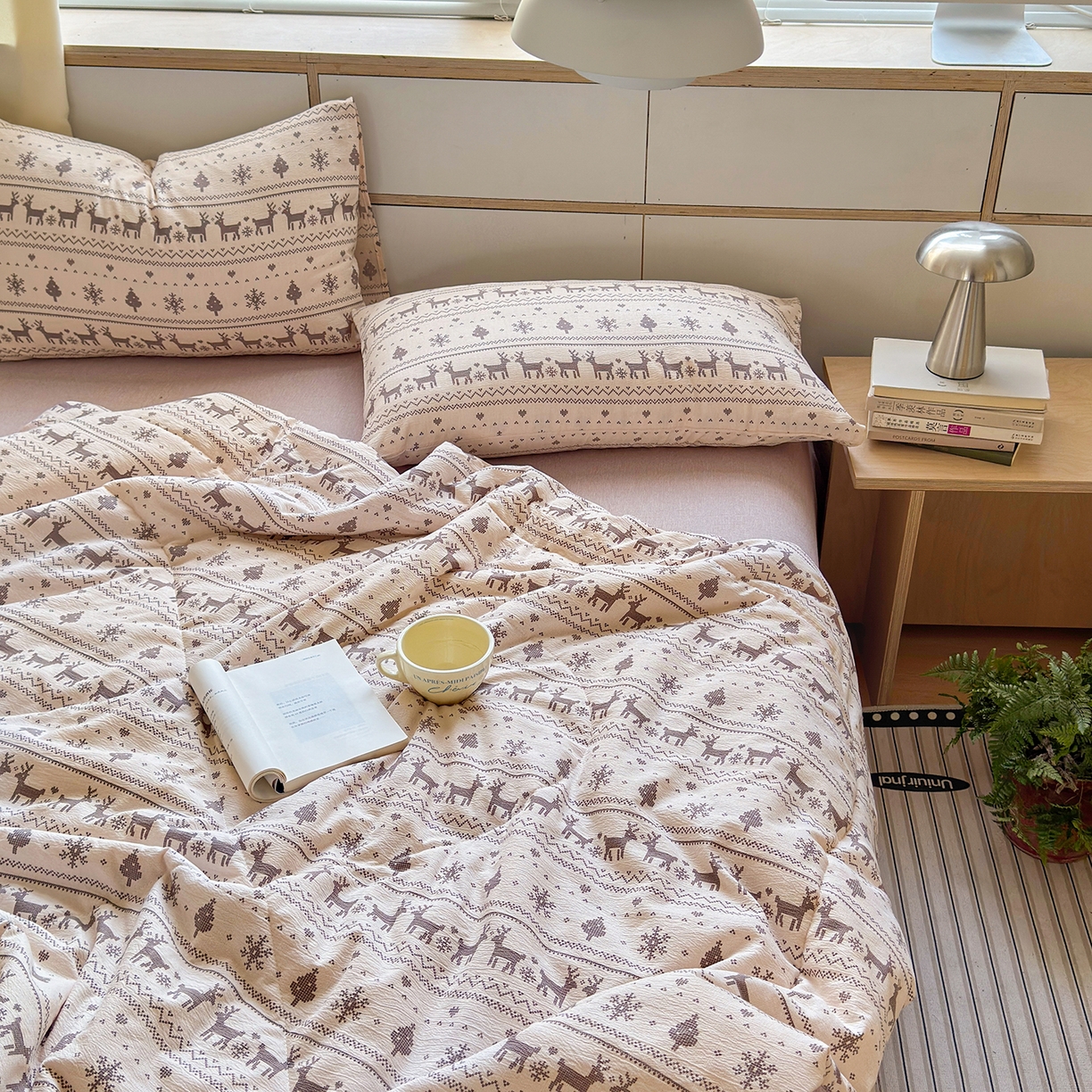 91家纺网 家纺一手货源 找家纺 老帅的工厂店 2026新款A类大豆色织提花夏被 北欧鹿织