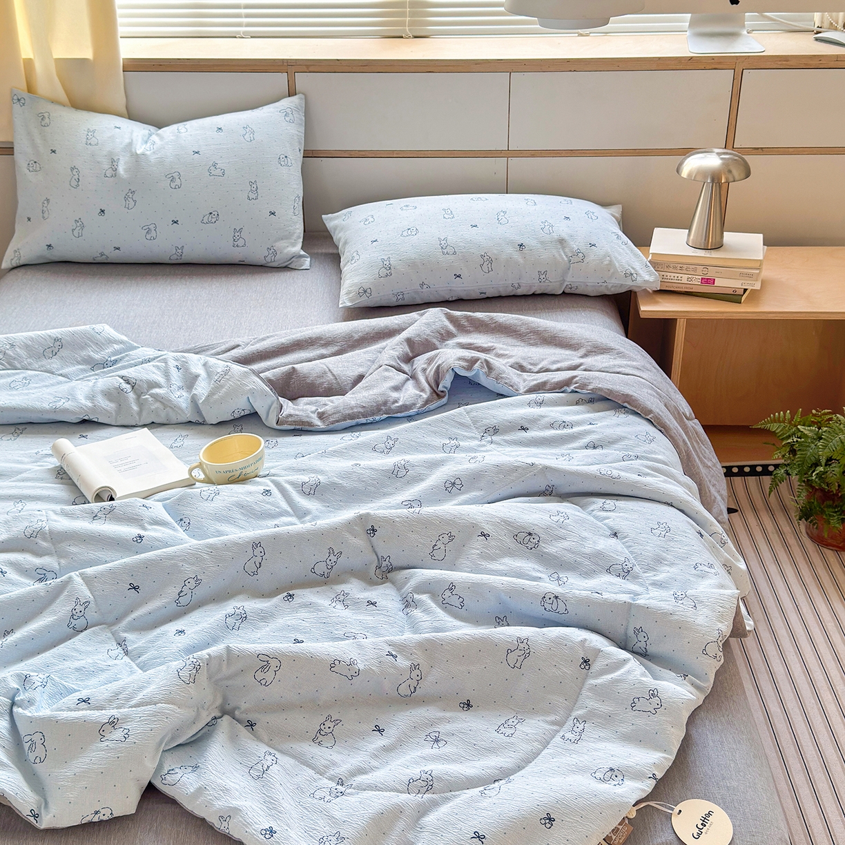 91家纺网 家纺一手货源 找家纺 老帅的工厂店 2026新款A类大豆色织提花夏被 奶蓝兔