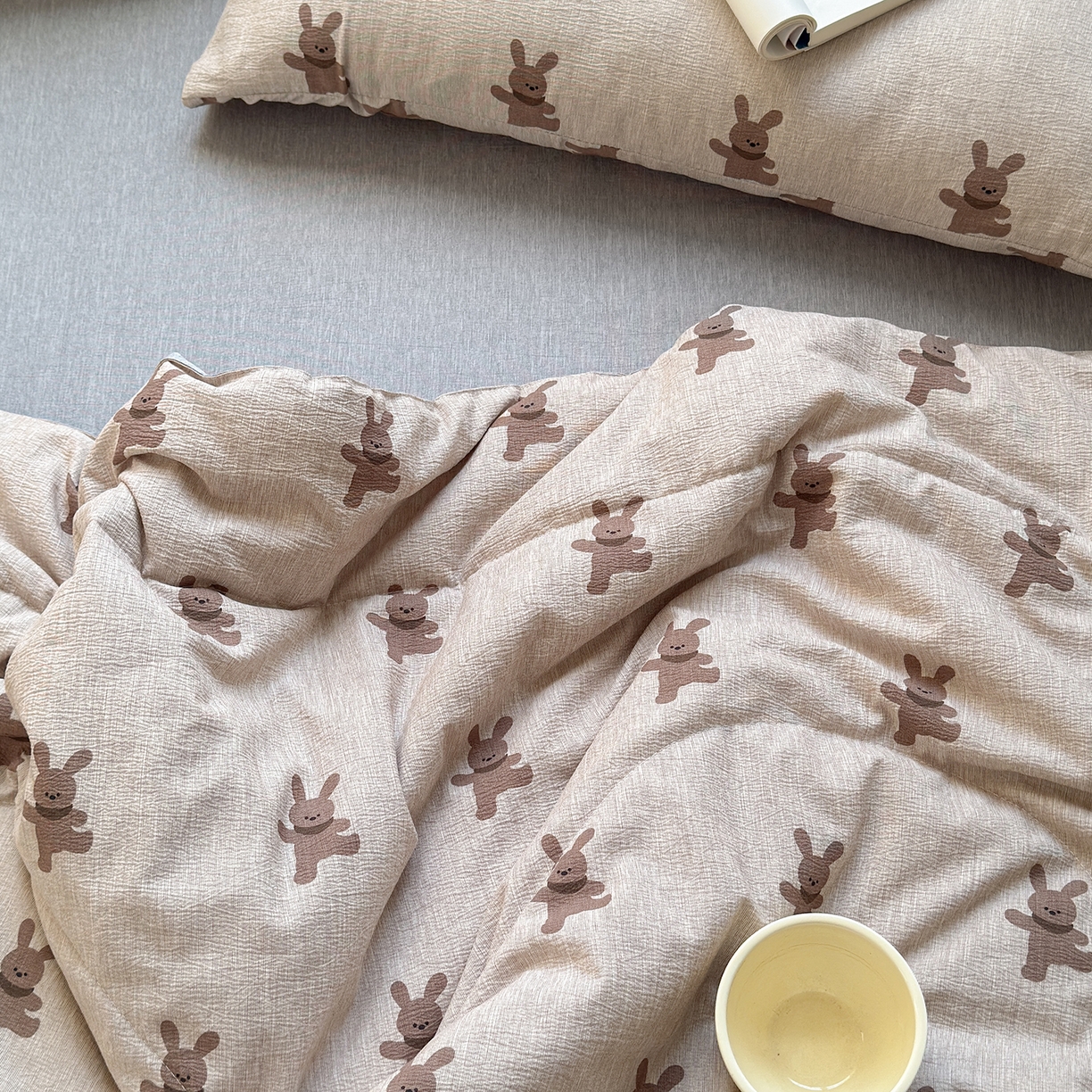 91家纺网 家纺一手货源 找家纺 老帅的工厂店 2026新款A类大豆色织提花夏被 棕兔