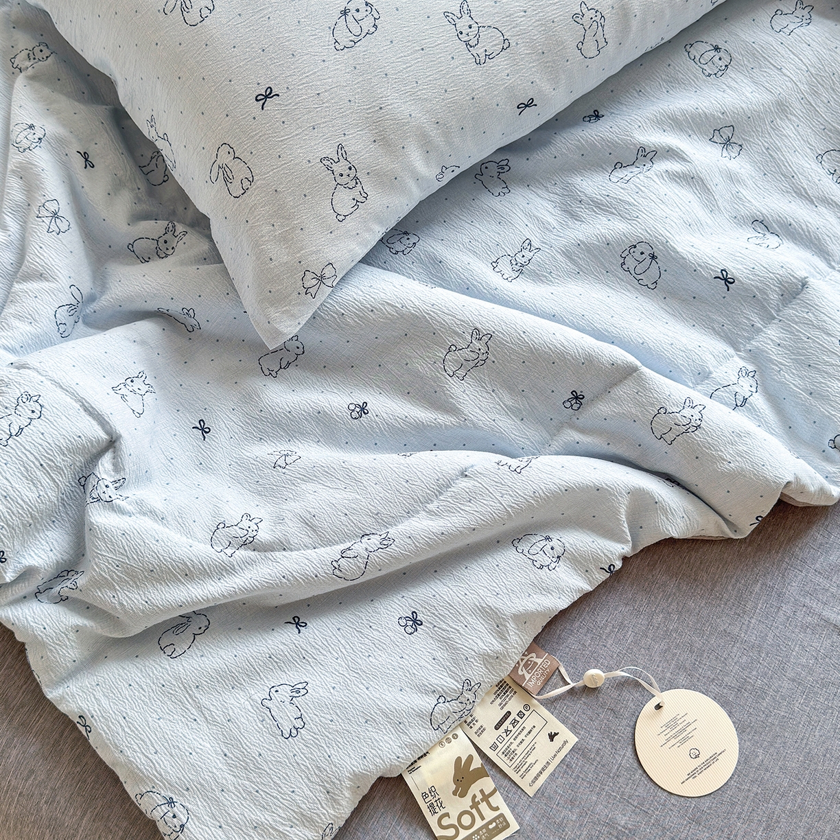 91家纺网 家纺一手货源 找家纺 老帅的工厂店 2026新款A类大豆色织提花夏被 奶蓝兔