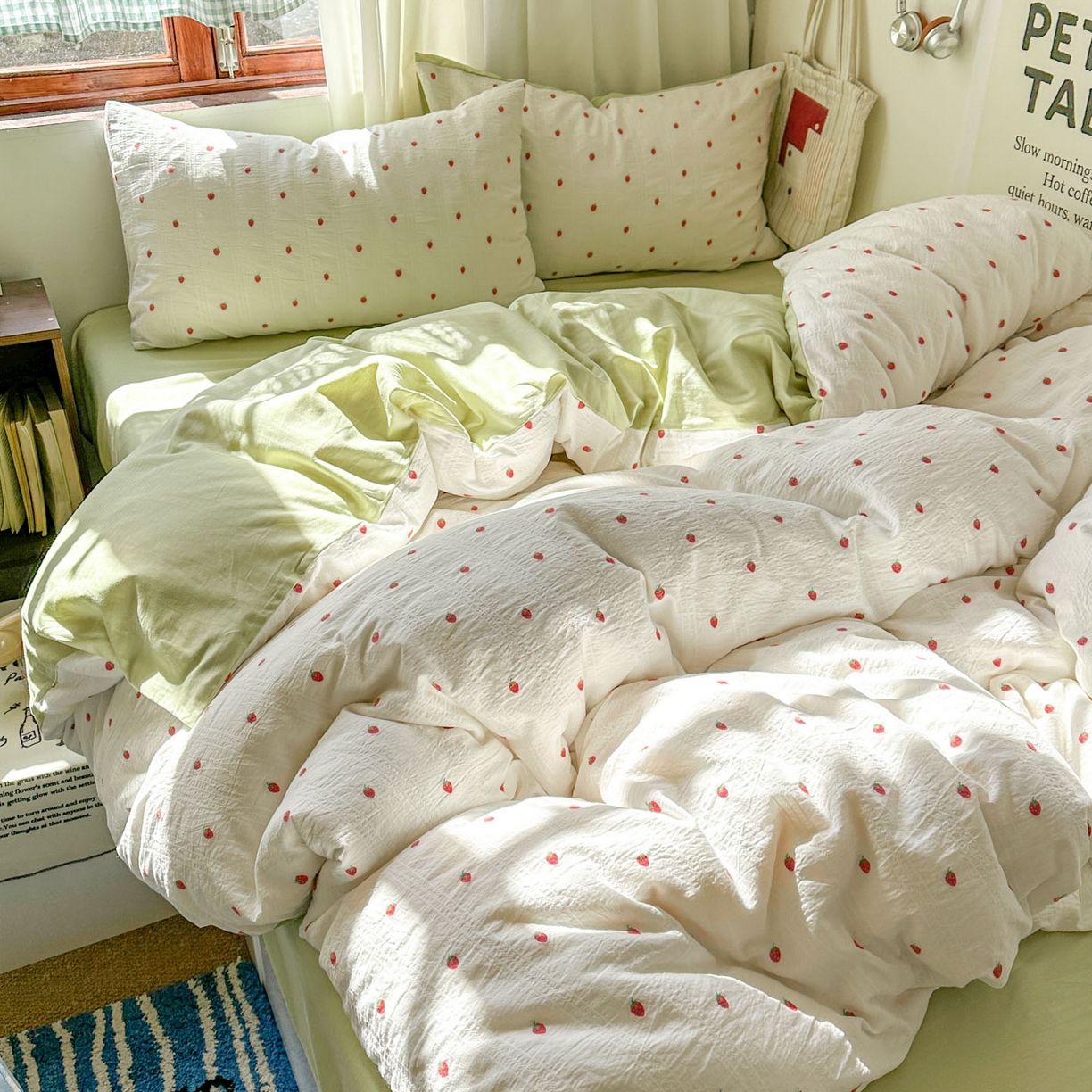 91家纺网 家纺一手货源 找家纺 田野 2026新款水洗棉提花人字小清新系列四件套 草莓奶绿