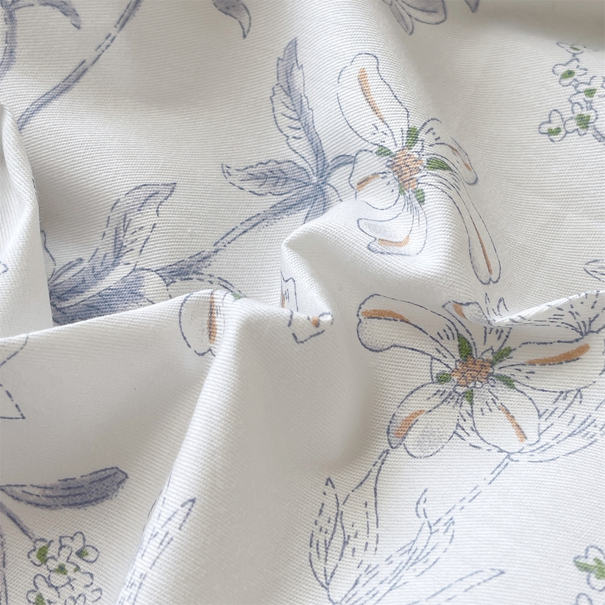 91家纺网 家纺一手货源 找家纺 宝齐莱家纺 2026新款全棉纯棉13372印花单床笠床笠单件 浮光花影