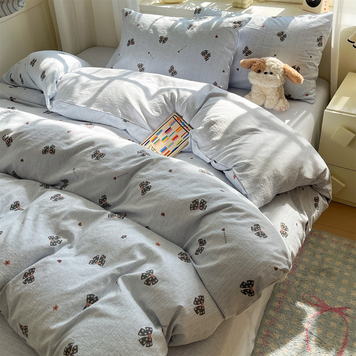 91家纺网 家纺一手货源 找家纺 盛秋家纺 2026春夏新款亲肤舒适色织四件套-洛基系列 好运结+牛仔蓝