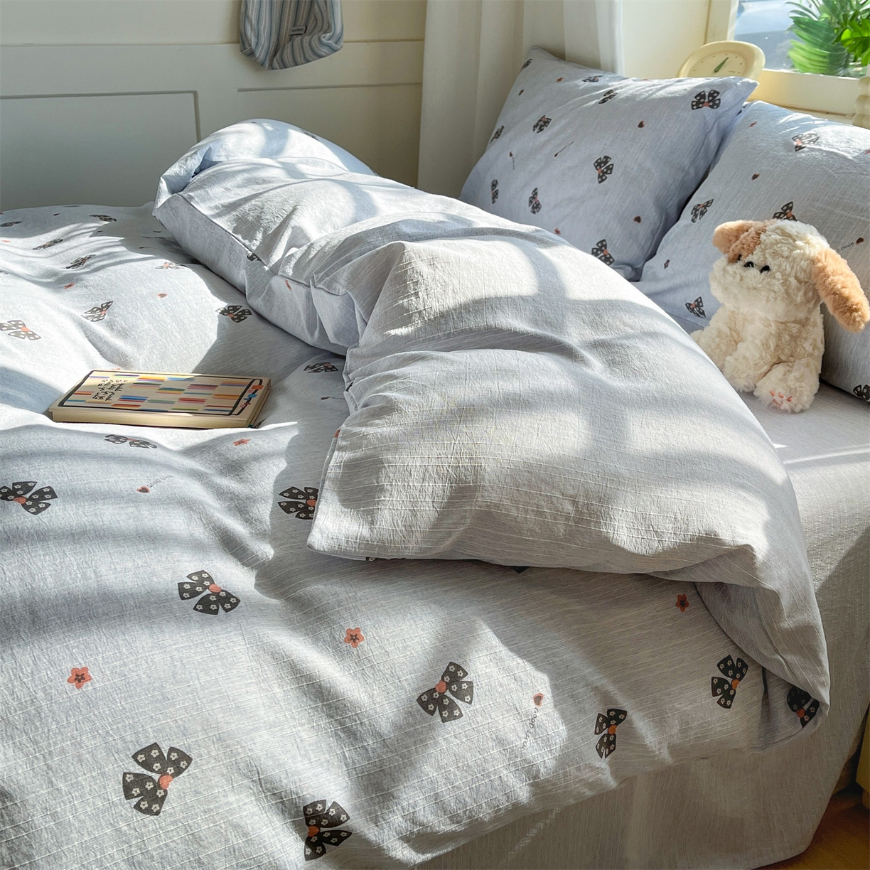 91家纺网 家纺一手货源 找家纺 盛秋家纺 2026春夏新款亲肤舒适色织四件套-洛基系列 好运结+牛仔蓝