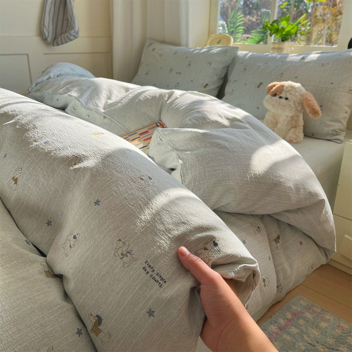 91家纺网 家纺一手货源 找家纺 盛秋家纺 2026春夏新款亲肤舒适色织四件套-洛基系列 星狗+抹茶