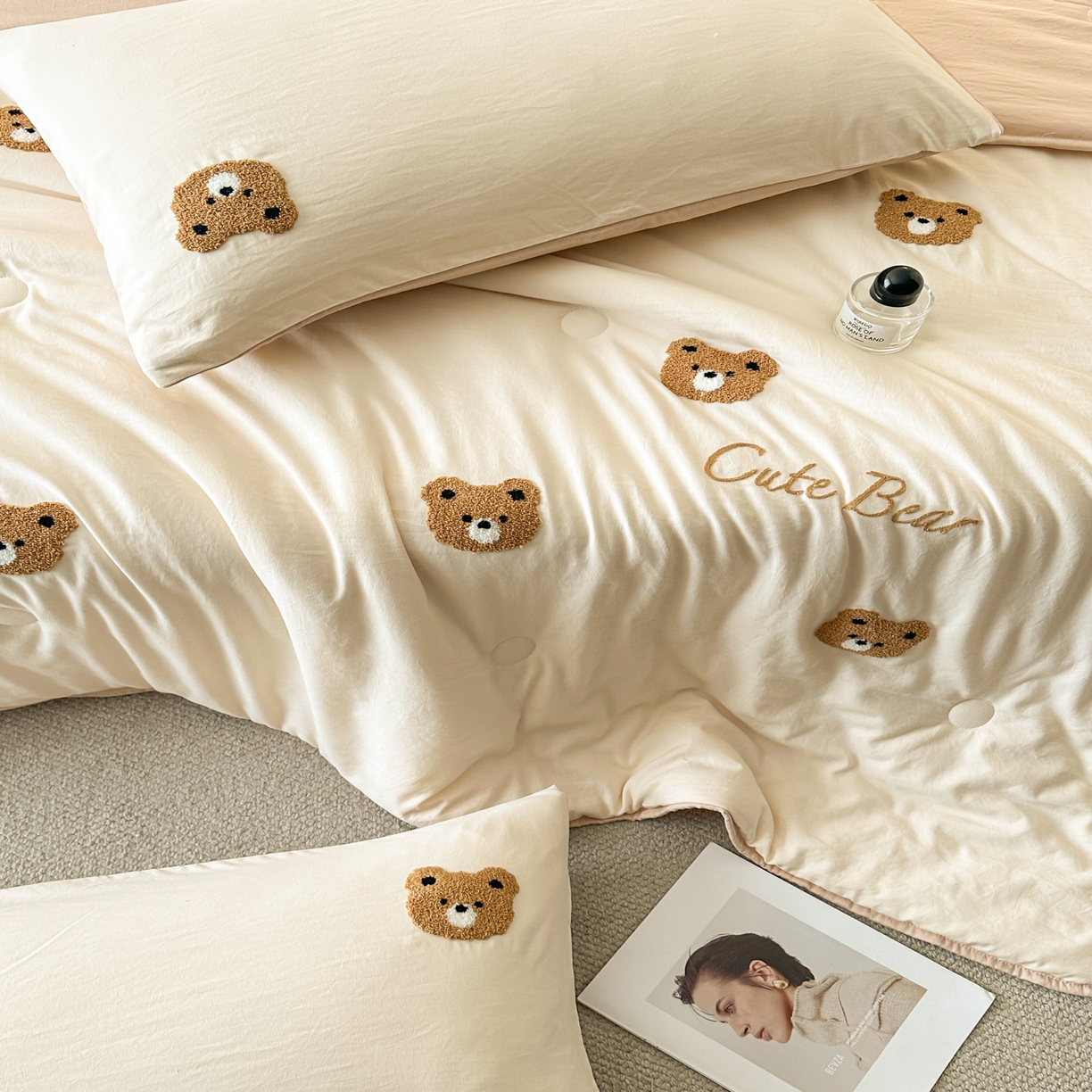 91家纺网 家纺一手货源 找家纺 （总）遇见家居生活馆 2026新款水洗棉毛巾绣夏被四件套-艾拉