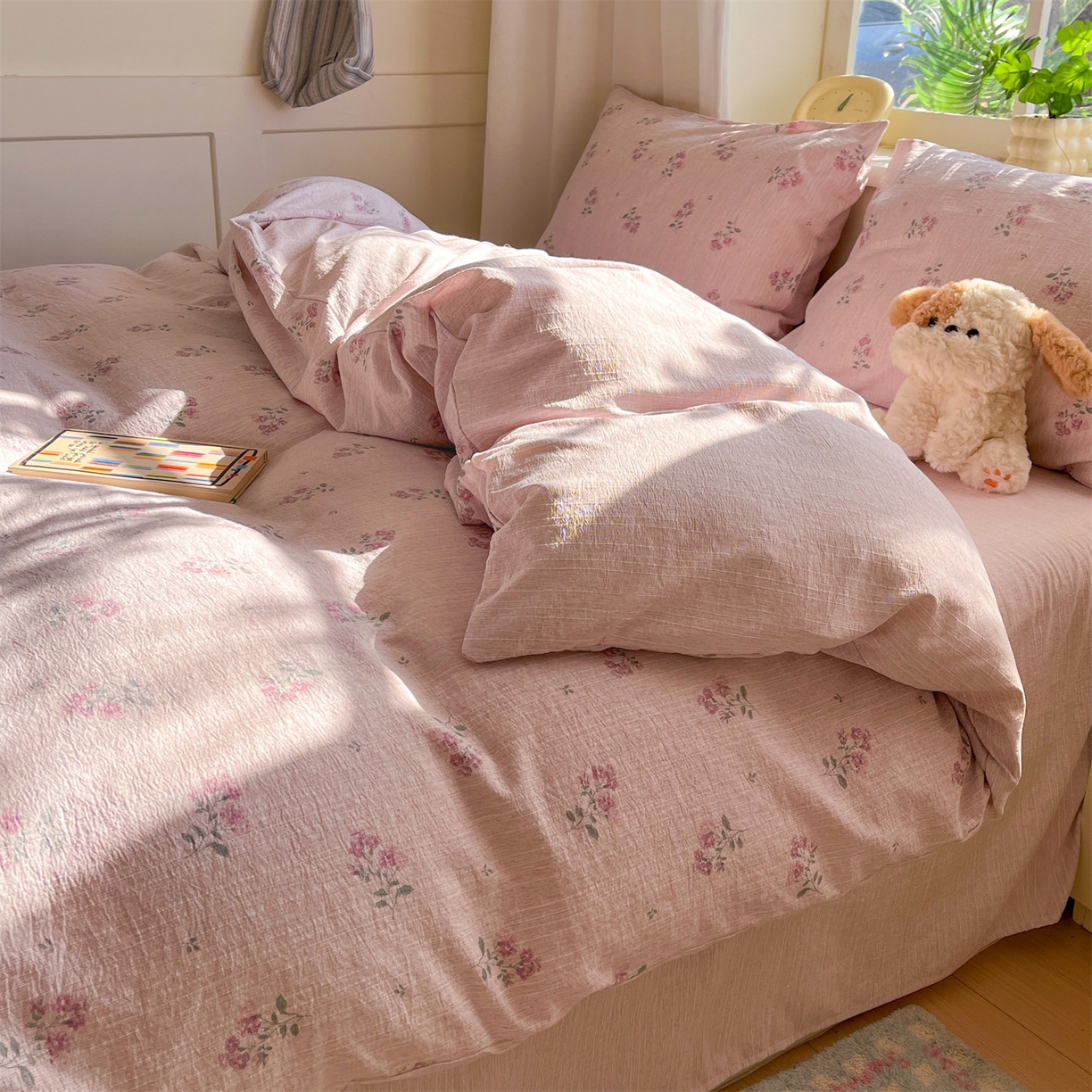 91家纺网 家纺一手货源 找家纺 盛秋家纺 2026春夏新款亲肤舒适色织四件套-洛基系列 云溪+玫瑰粉