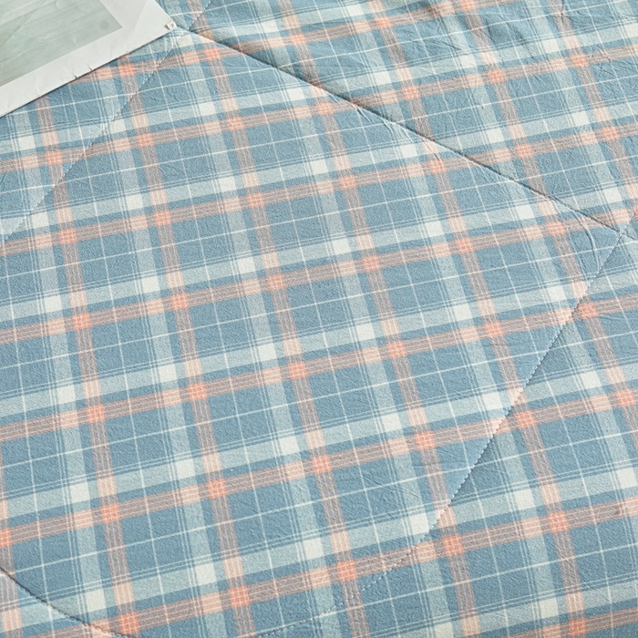 91家纺网 家纺一手货源 找家纺 爱屋及屋 2026新款无印风新疆棉花夏被夏凉被被子被芯 格韵蓝