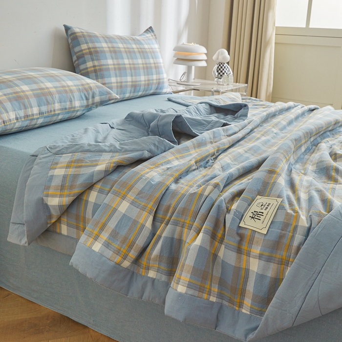 91家纺网 家纺一手货源 找家纺 爱屋及屋 2026新款无印风新疆棉花夏被夏凉被被子被芯 简析蓝