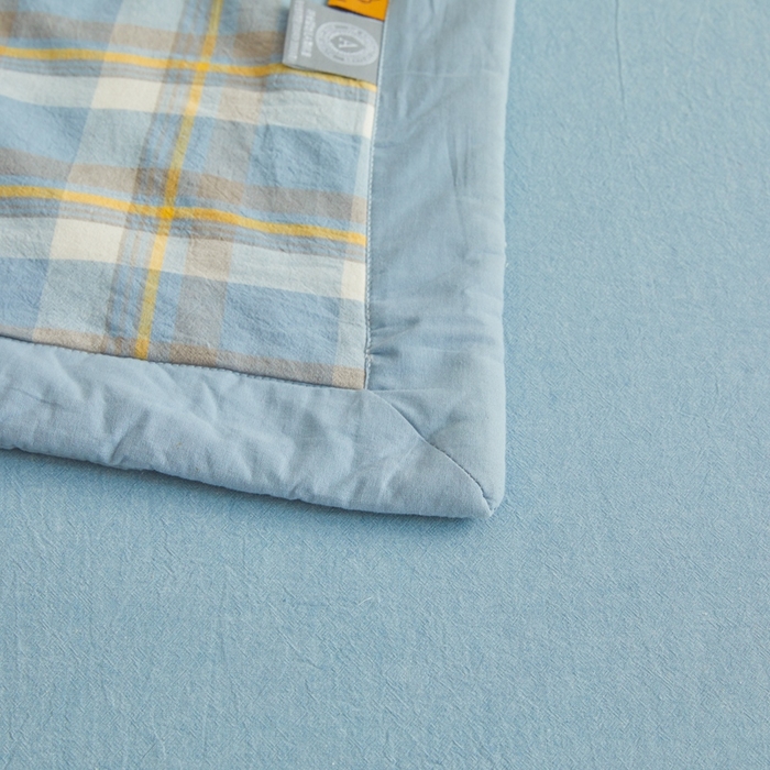 91家纺网 家纺一手货源 找家纺 爱屋及屋 2026新款无印风新疆棉花夏被夏凉被被子被芯 简析蓝