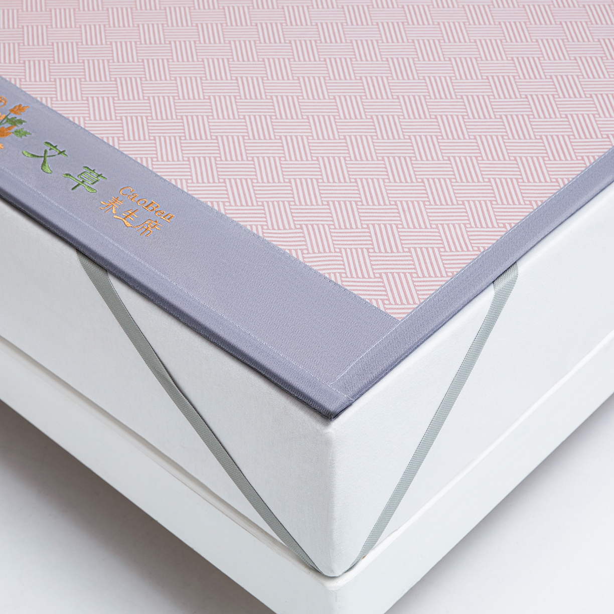 91家纺网 家纺一手货源 找家纺 席都凉席工厂店 2026新款可机洗水洗艾草凉感冰丝高精密碳光软席饼干花三件套 饼干花-粉色