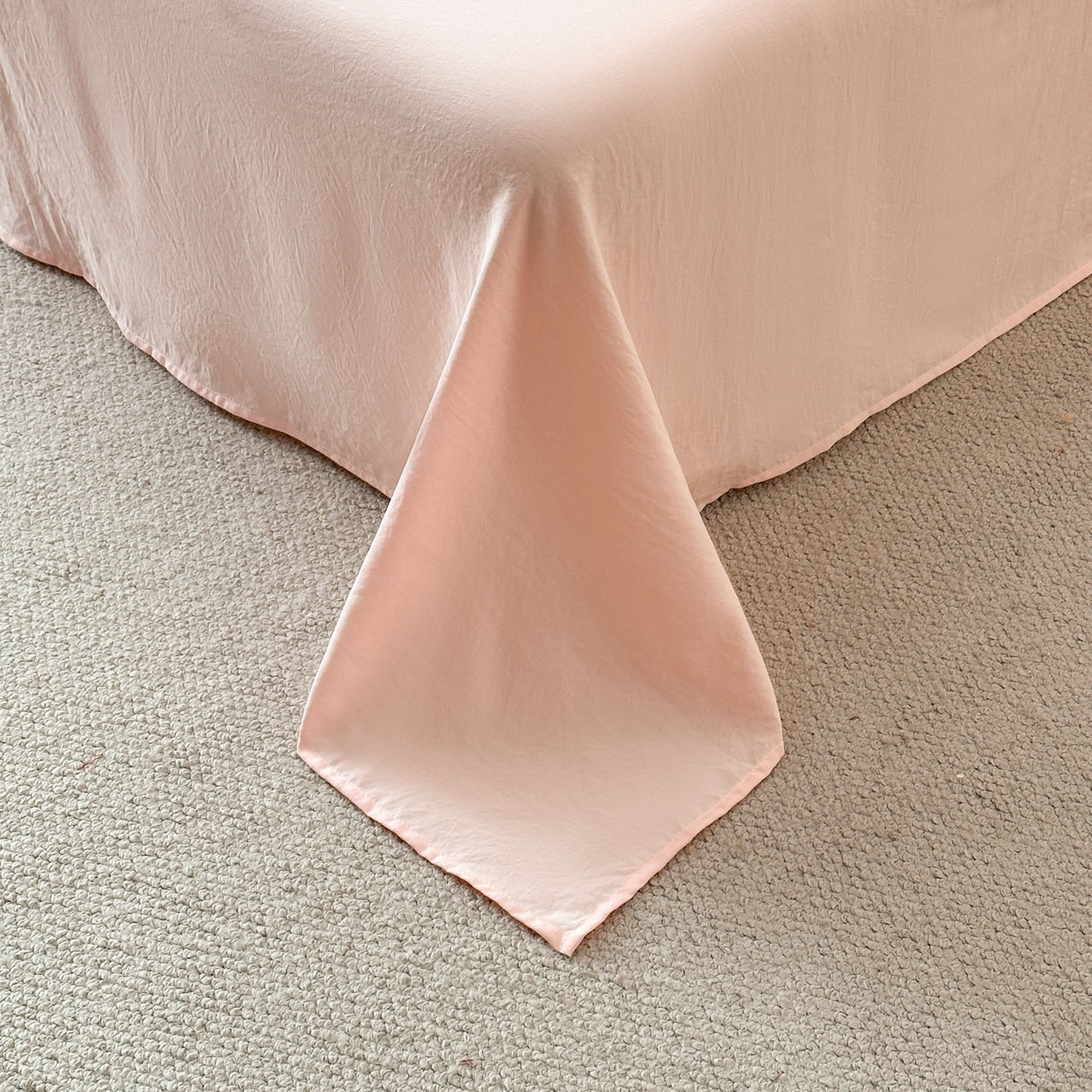 91家纺网 家纺一手货源 找家纺 遇见家居生活馆 2026新款水洗棉毛巾绣夏被四件套-艾拉 艾拉-爱心米白+嫩粉