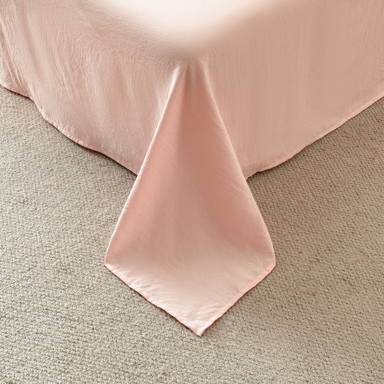 91家纺网 家纺一手货源 找家纺 遇见家居生活馆 2026新款水洗棉毛巾绣夏被四件套-艾拉 艾拉-花朵米白+嫩粉