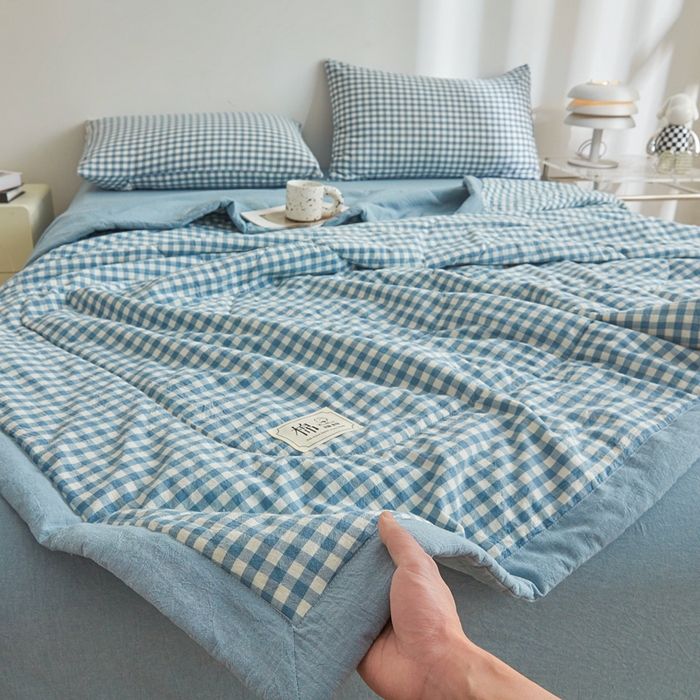 91家纺网 家纺一手货源 找家纺 爱屋及屋 2026新款无印风新疆棉花夏被夏凉被被子被芯 蓝小格