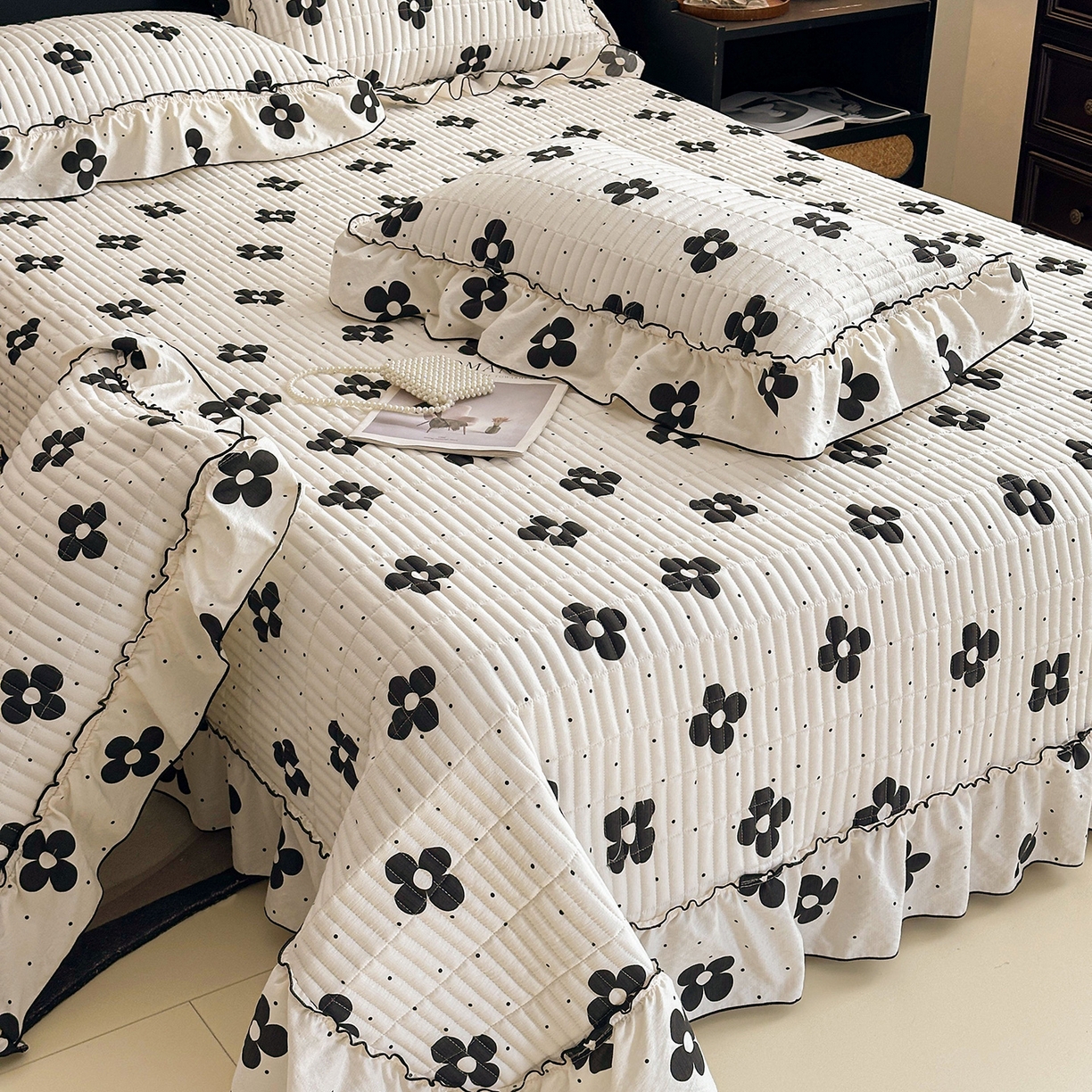 91家纺网 家纺一手货源 找家纺 眠势力 2026新款双层纱花边床盖四件套加厚夹棉云感皱皱纱大花边床单套件赫本风 宝格风情