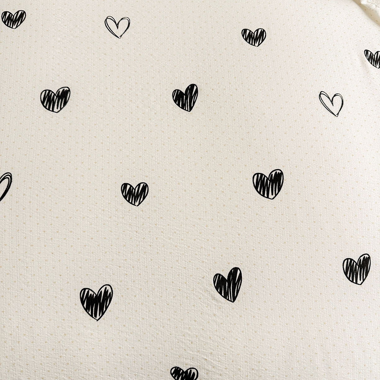 91家纺网 家纺一手货源 找家纺 眠势力 2026新款双层纱花边床盖四件套加厚夹棉云感皱皱纱大花边床单套件赫本风 心语告白