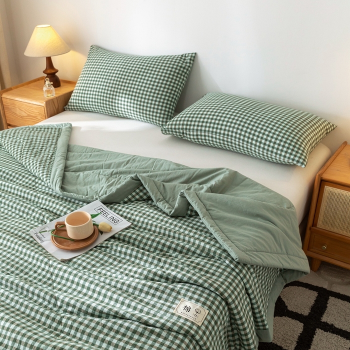 91家纺网 家纺一手货源 找家纺 爱屋及屋 2026新款无印风新疆棉花夏被夏凉被被子被芯 绿小格