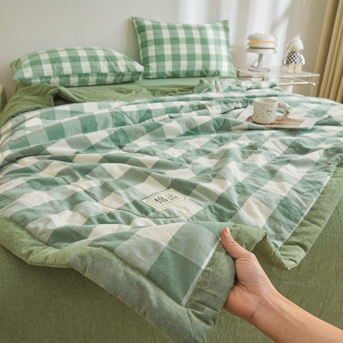 91家纺网 家纺一手货源 找家纺 爱屋及屋 2026新款无印风新疆棉花夏被夏凉被被子被芯 绿中格