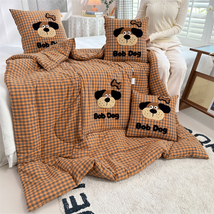 91家纺网 家纺一手货源 找家纺 （总）宝马家纺  2026年新款色织全棉毛巾绣抱枕被系列