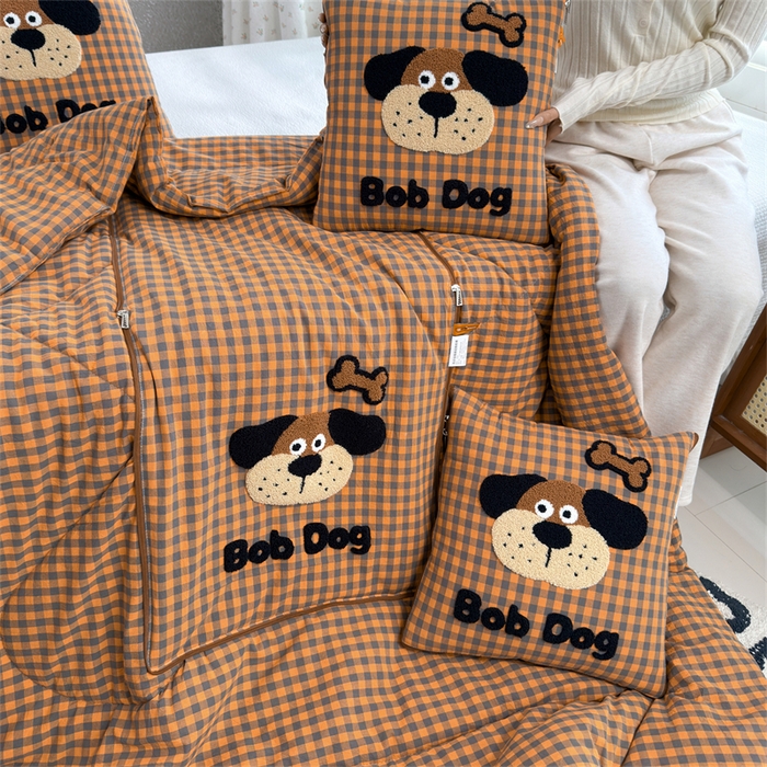 91家纺网 家纺一手货源 找家纺 （总）宝马家纺  2026年新款色织全棉毛巾绣抱枕被系列