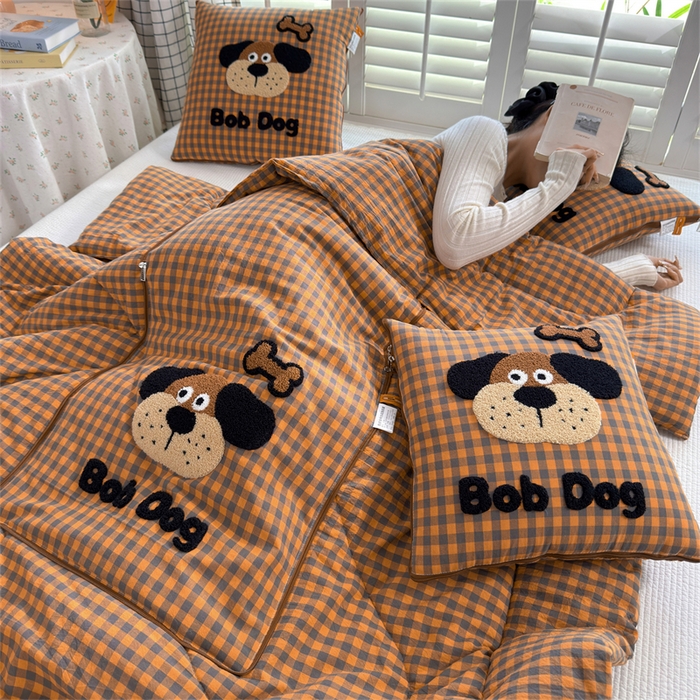 91家纺网 家纺一手货源 找家纺 （总）宝马家纺  2026年新款色织全棉毛巾绣抱枕被系列