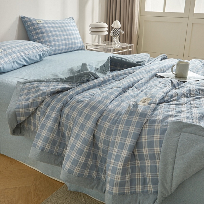 91家纺网 家纺一手货源 找家纺 爱屋及屋 2026新款无印风新疆棉花夏被夏凉被被子被芯 麦田蓝