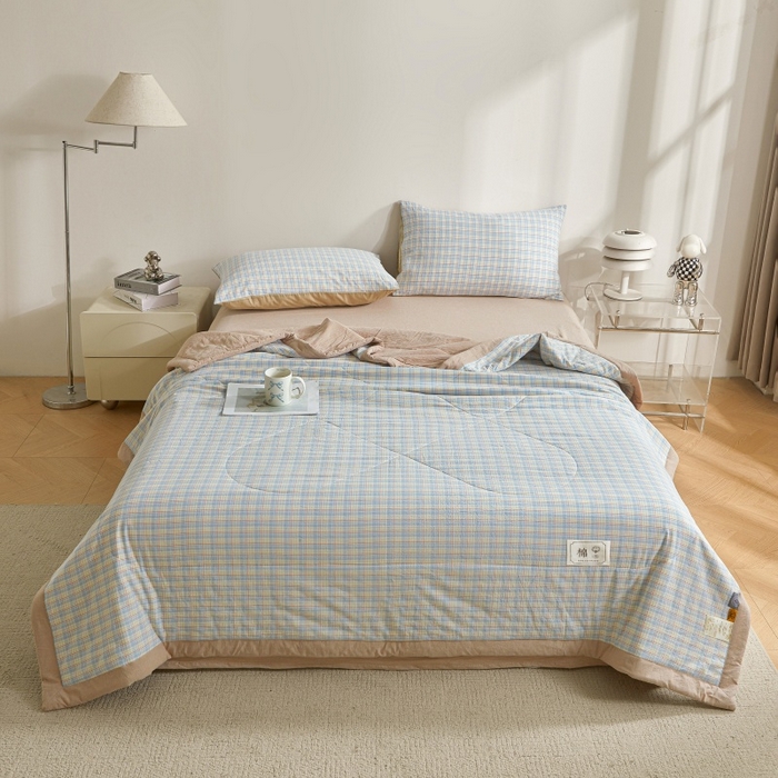 91家纺网 家纺一手货源 找家纺 爱屋及屋 2026新款无印风新疆棉花夏被夏凉被被子被芯 密条蓝