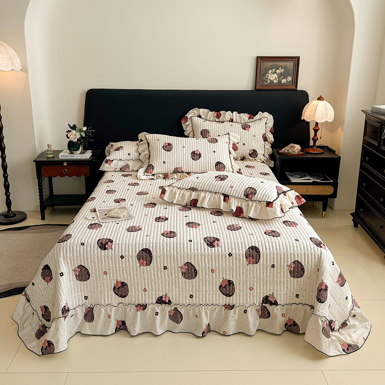 91家纺网 家纺一手货源 找家纺 （总）眠势力 2026新款双层纱花边床盖单件加厚夹棉云感皱皱纱大花边床单三件套赫本风