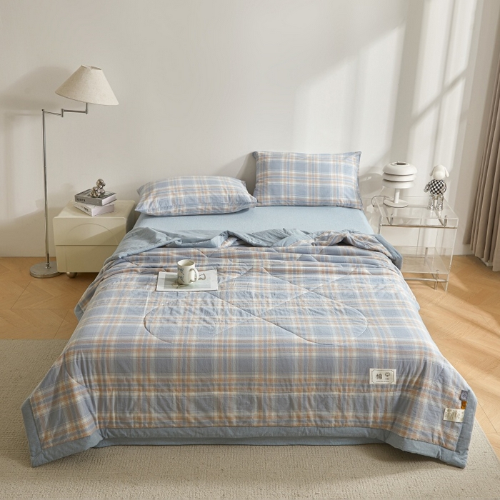 91家纺网 家纺一手货源 找家纺 爱屋及屋 2026新款无印风新疆棉花夏被夏凉被被子被芯 莫尼蓝