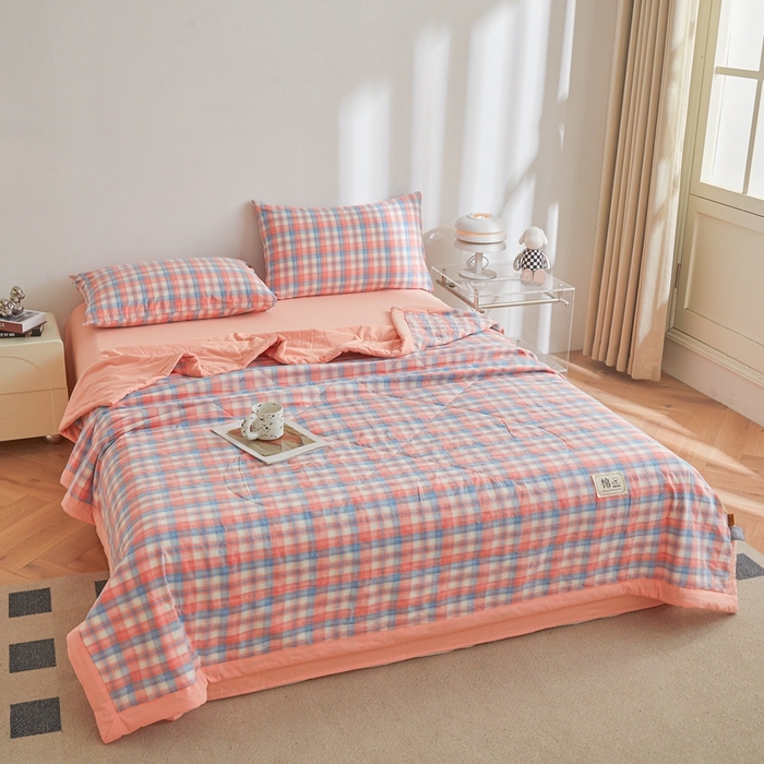 91家纺网 家纺一手货源 找家纺 爱屋及屋 2026新款无印风新疆棉花夏被夏凉被被子被芯 清新格