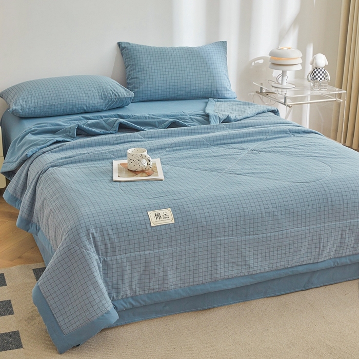 91家纺网 家纺一手货源 找家纺 爱屋及屋 2026新款无印风新疆棉花夏被夏凉被被子被芯 雾蓝格
