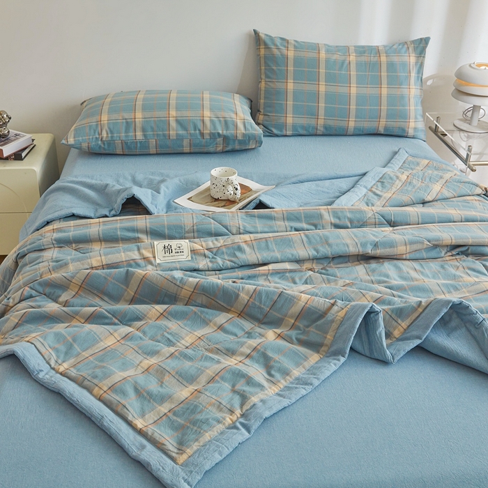 91家纺网 家纺一手货源 找家纺 爱屋及屋 2026新款无印风新疆棉花夏被夏凉被被子被芯 印象蓝