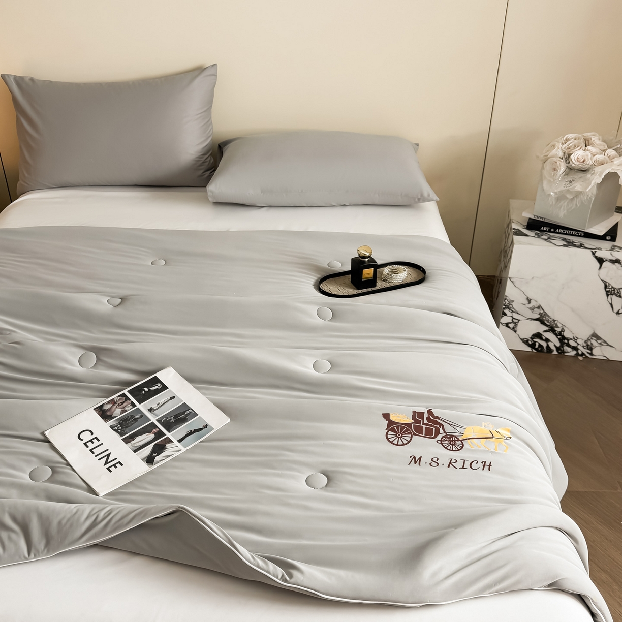 91家纺网 家纺一手货源 找家纺 遇见家居生活馆 2026新款凉感丝夏被夏凉被空调被-夏沫 夏沫-山灰小马