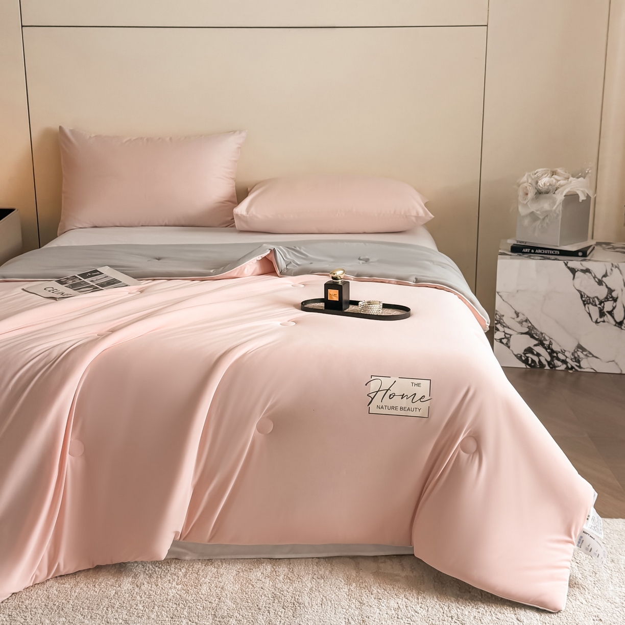 91家纺网 家纺一手货源 找家纺 遇见家居生活馆 2026新款凉感丝夏被夏凉被空调被-夏沫 夏沫-嫩粉压花