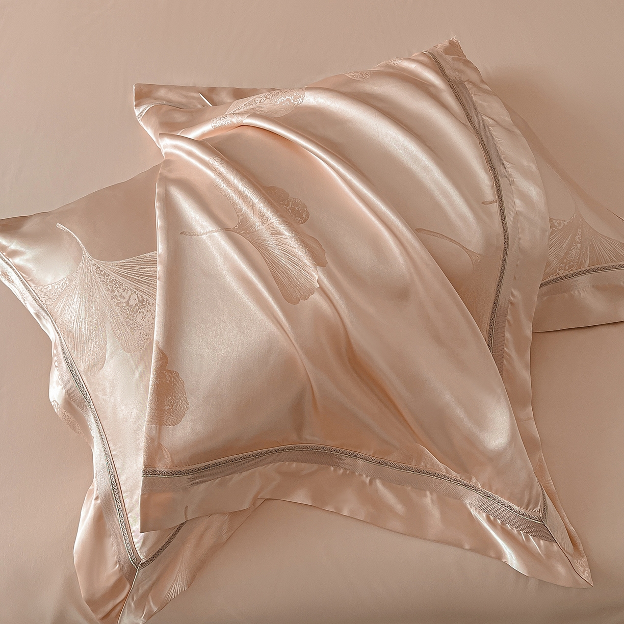 91家纺网 家纺一手货源 找家纺 （总）置顶家纺 2026新款栀夏银杏叶亲肤提花刺绣四件套