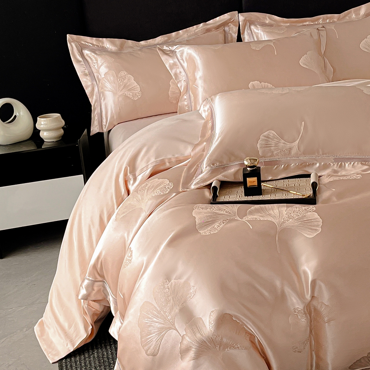 91家纺网 家纺一手货源 找家纺 置顶家纺 2026新款栀夏银杏叶亲肤提花刺绣四件套 栀夏-粉玉