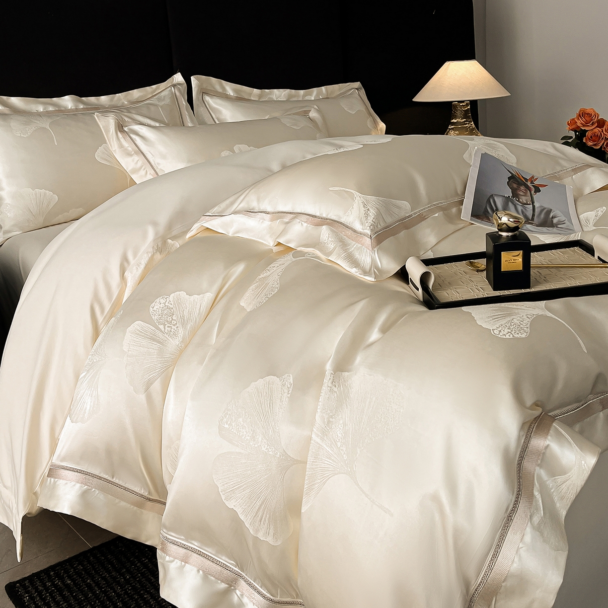 91家纺网 家纺一手货源 找家纺 置顶家纺 2026新款栀夏银杏叶亲肤提花刺绣四件套 栀夏-奶昔白