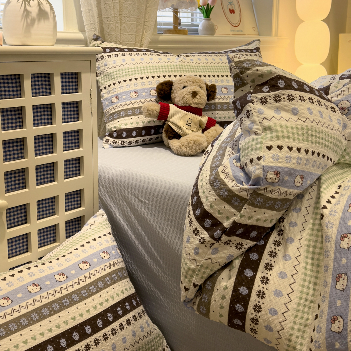 91家纺网 家纺一手货源 找家纺 老K (原美阁） 2026新款费尔岛泡芙棉四件套简约款单被套四件套 甜心凯特猫-蓝