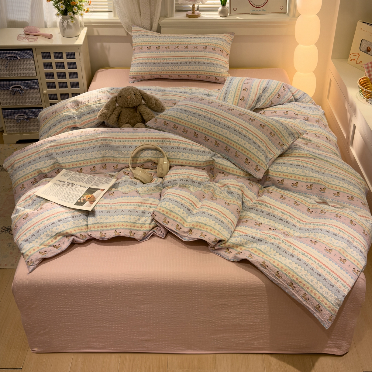 91家纺网 家纺一手货源 找家纺 老K (原美阁） 2026新款费尔岛泡芙棉四件套简约款单被套四件套 欢快小木马