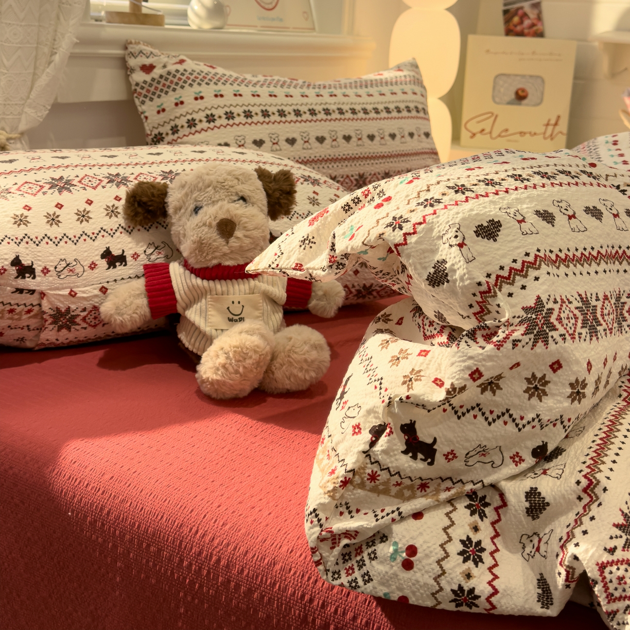 91家纺网 家纺一手货源 找家纺 老K (原美阁） 2026新款费尔岛泡芙棉四件套简约款单被套四件套 圣诞小狗