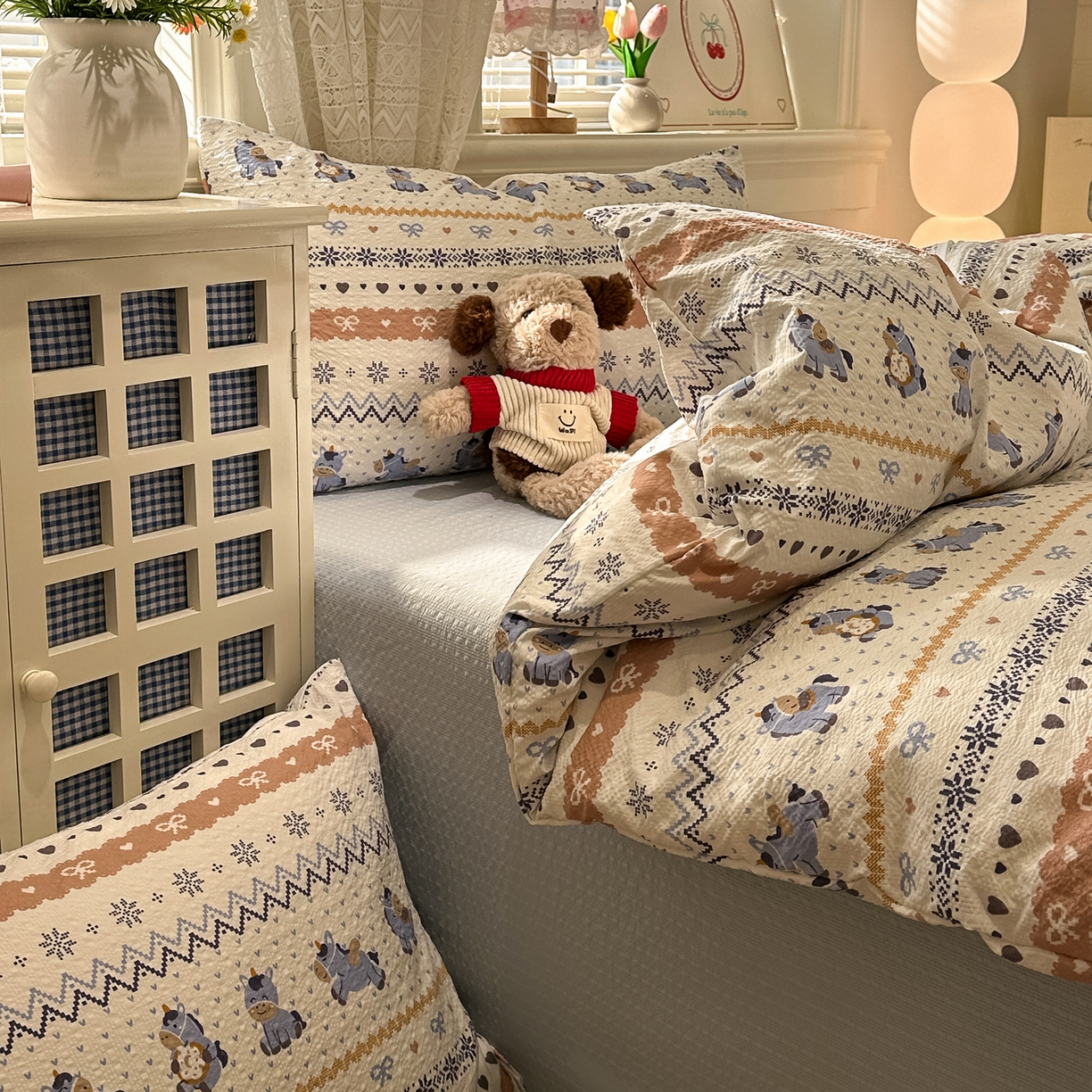 91家纺网 家纺一手货源 找家纺 老K (原美阁） 2026新款费尔岛泡芙棉四件套简约款单被套四件套 萌趣小马